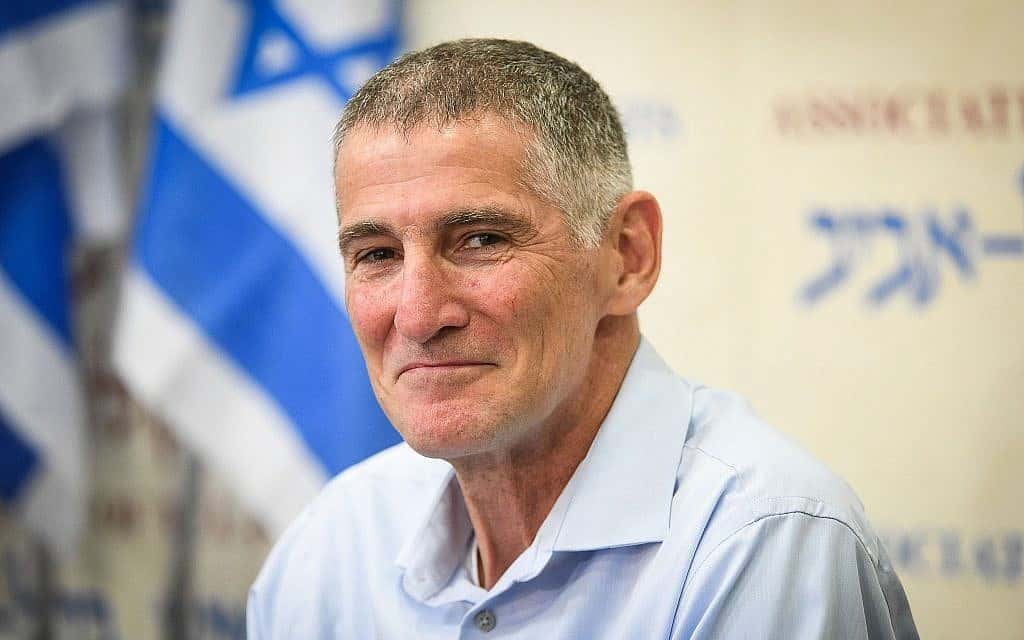 יאיר גולן אינו אויב העם – הוא קול מצפון נוקב שמסרב להיכנע