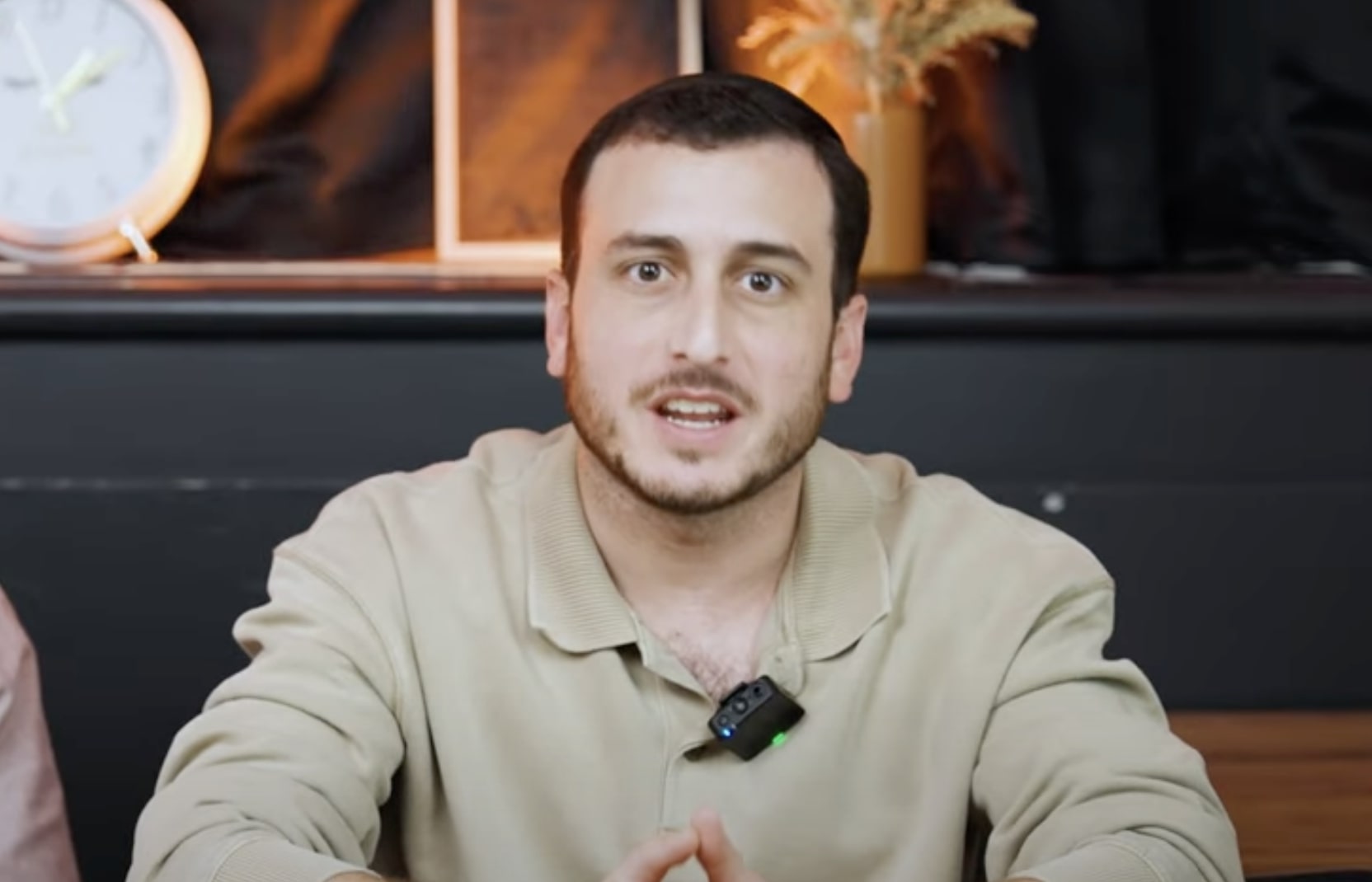 למה צעירים אחרי צבא נתקעים שנים בלימודים – בזמן שאחרים עושים כסף אונליין כבר בחודש הראשון?